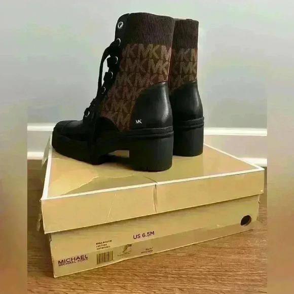 Michael Kors Brea leather jacquard boot - Picture 2 of 5